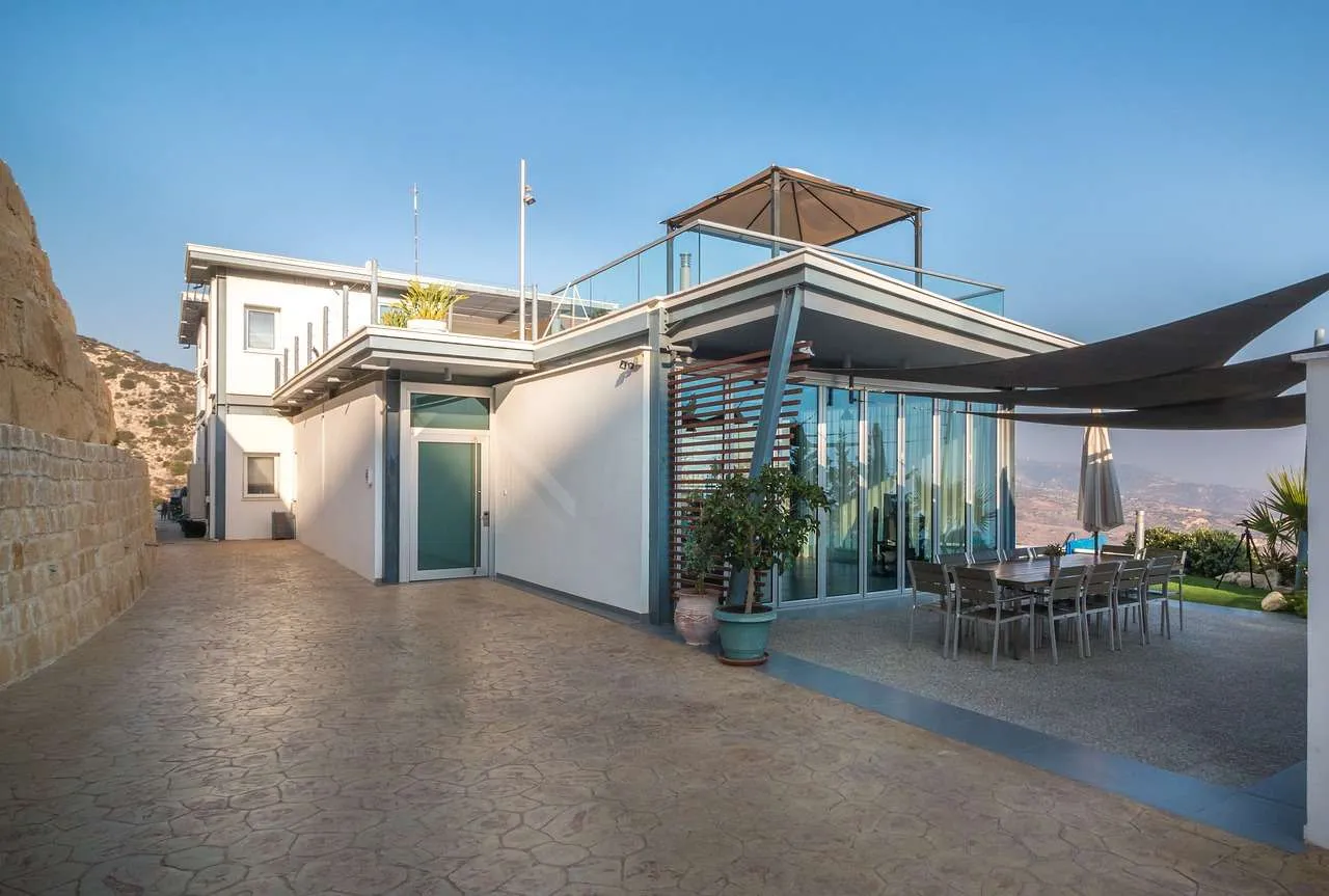 Corrugated Metal Roofing: Durable, Cost-Effective Solutions